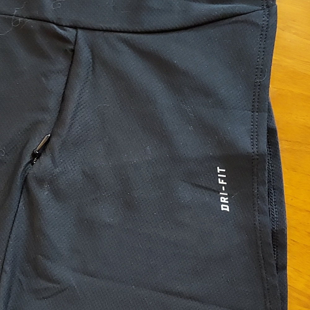 Nike Racerback Tank - Picture 3 of 3